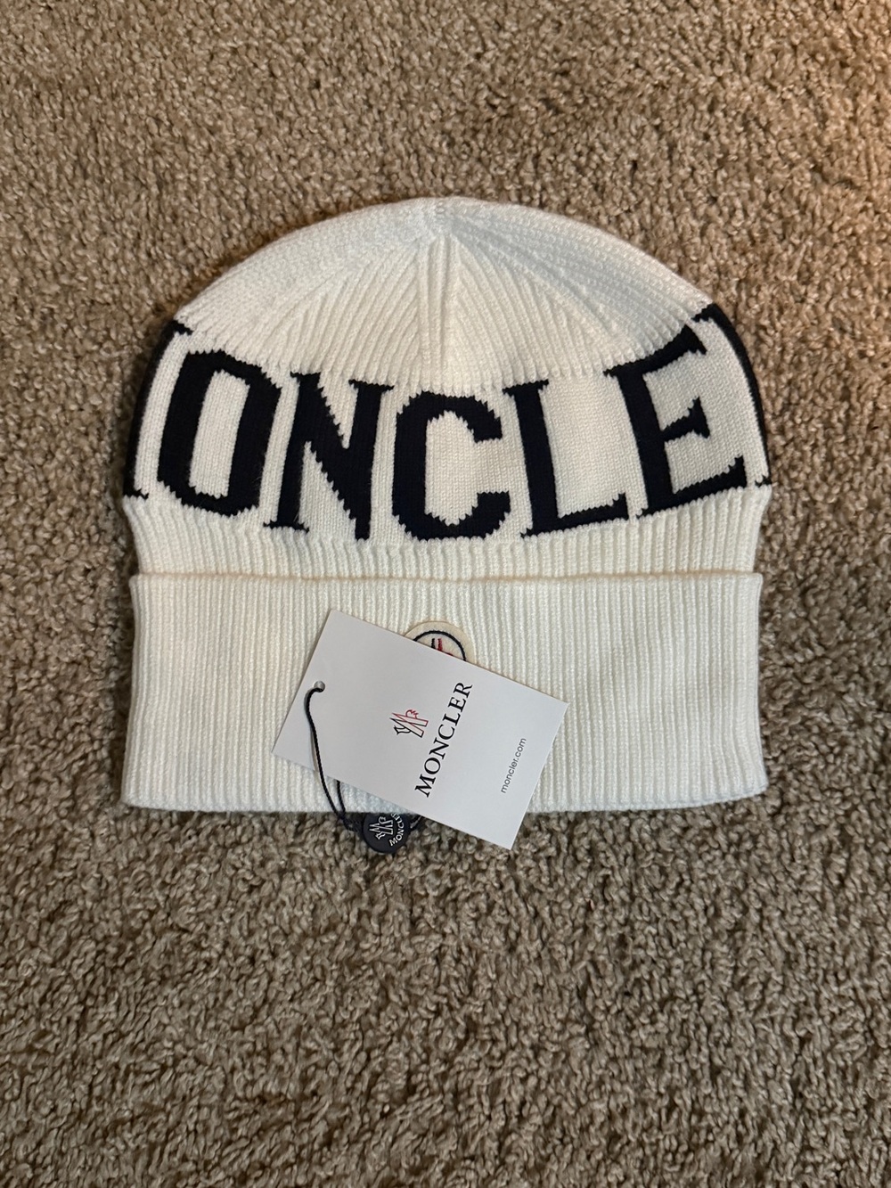 monclear cream beanie
